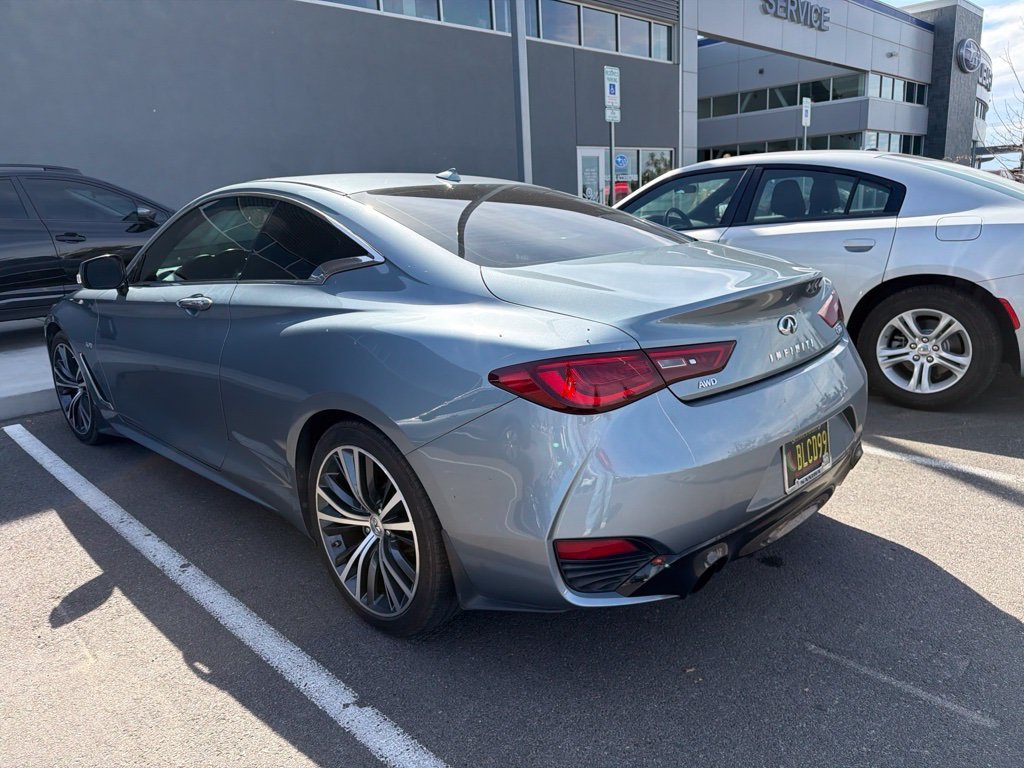 Used 2018 Blue INFINITI 3.0t LUXE image 6