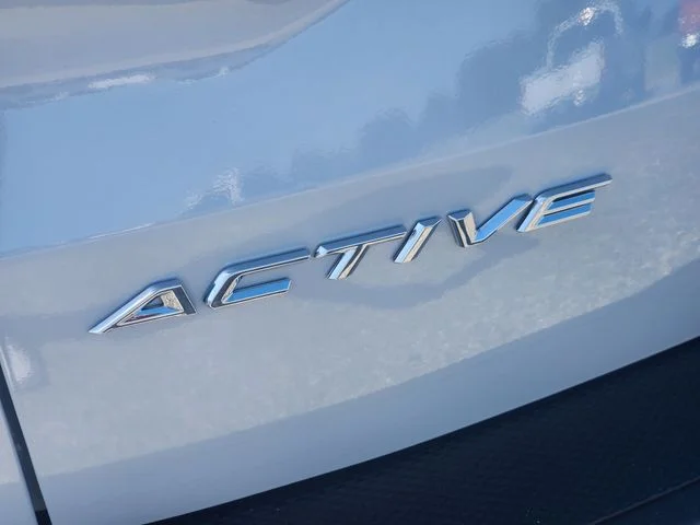 Used 2025 Space Silver Ford Active image 12