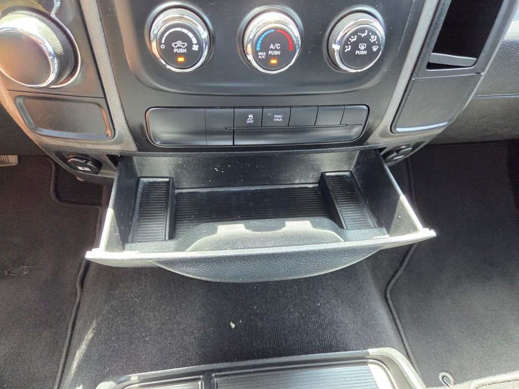 Used 2018 Silver Ram Express image 24