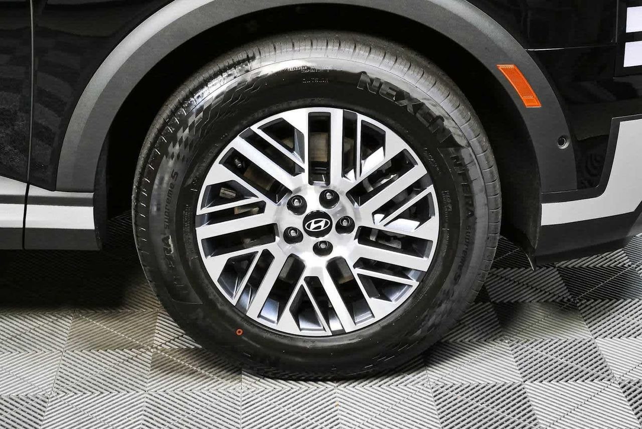 New 2026 Abyss Black Pearl Hyundai SEL Premium FWD image 51
