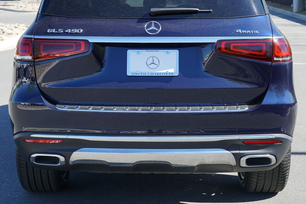 Certified Used 2022  Mercedes-Benz GLS 450 image 12