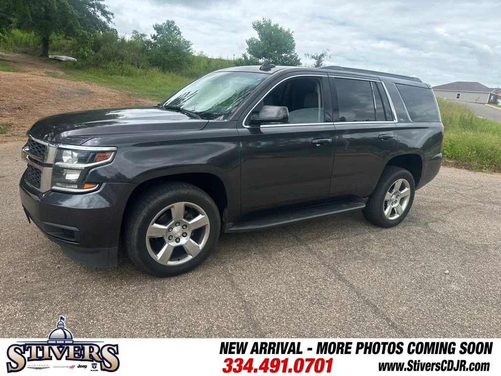 Used 2017 Gray Chevrolet LT image 5