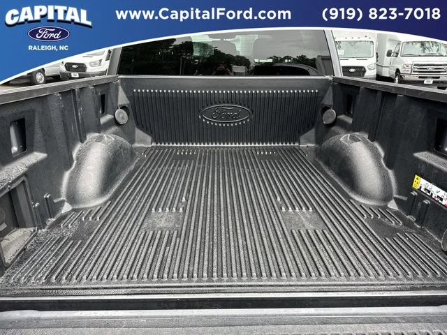 Used 2023 Gray Ford XLT image 16