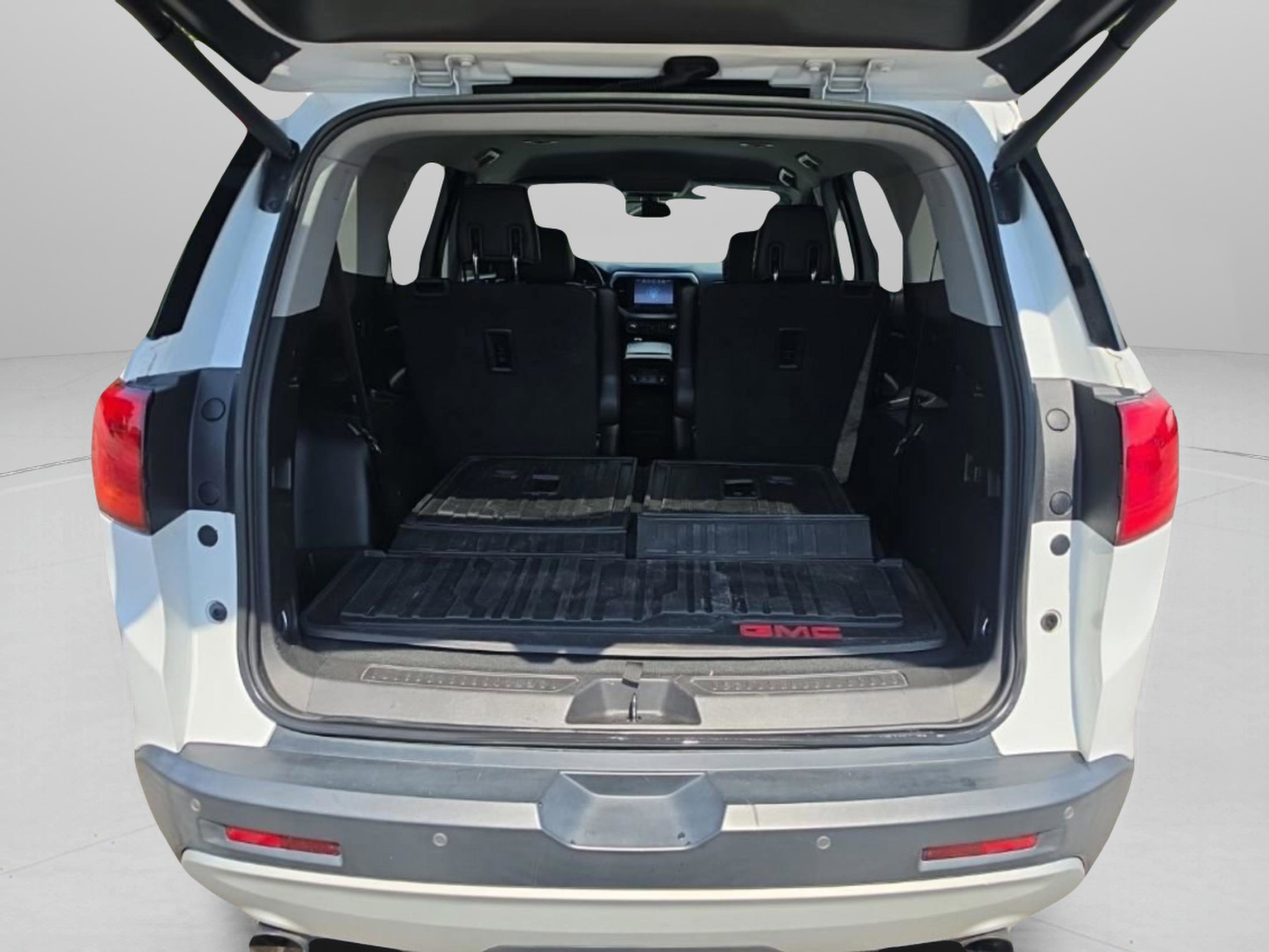 Used 2018 SUMMIT WHITE GMC SLT image 11