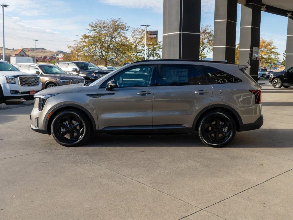 New 2026 Volcanic Sand Kia X-Line SX Prestige AWD image 4