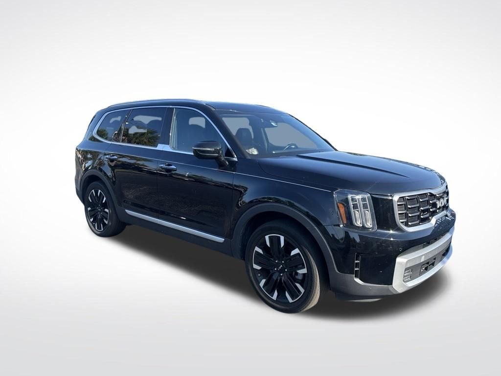 Used 2023 Black Kia SX-Prestige image 8