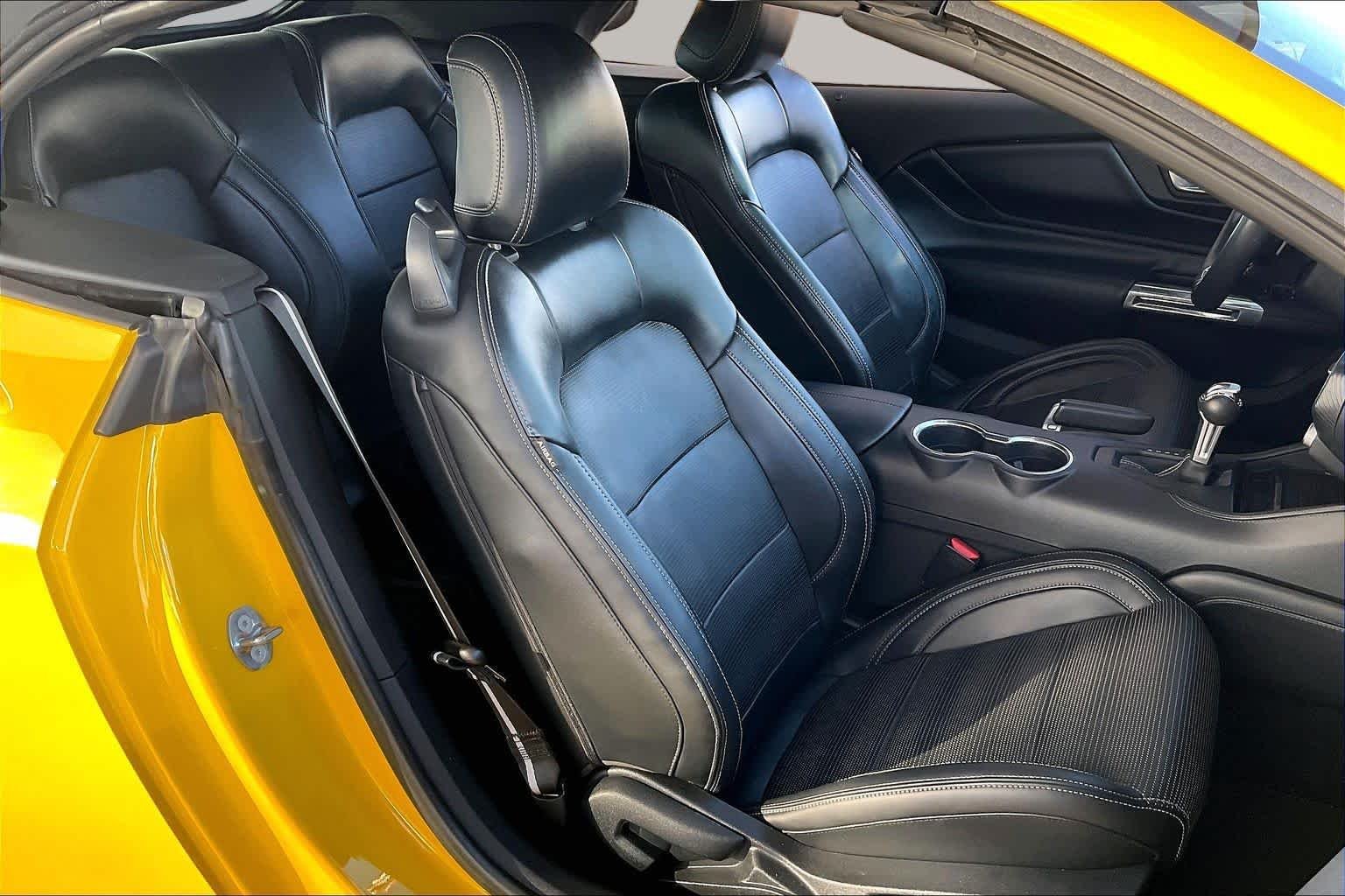 Used 2024 Yellow Splash Metallic Tri-coat Ford GT Premium image 7