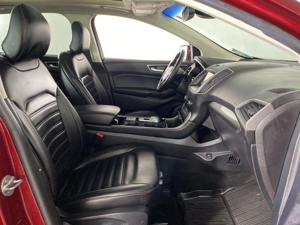 Used 2019 Ruby Red Metallic Ford SEL image 27