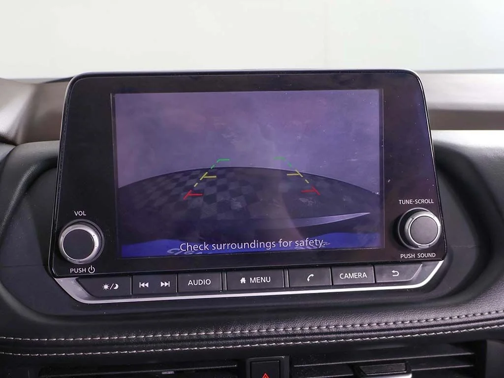 Used 2023 Super Black Nissan S image 40