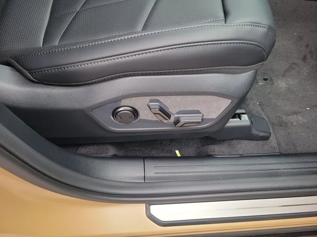New 2027 Terrain Brown Matte Kia X-Pro SX Prestige image 32