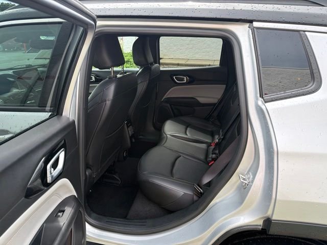 Used 2025 Silver Jeep Limited image 18