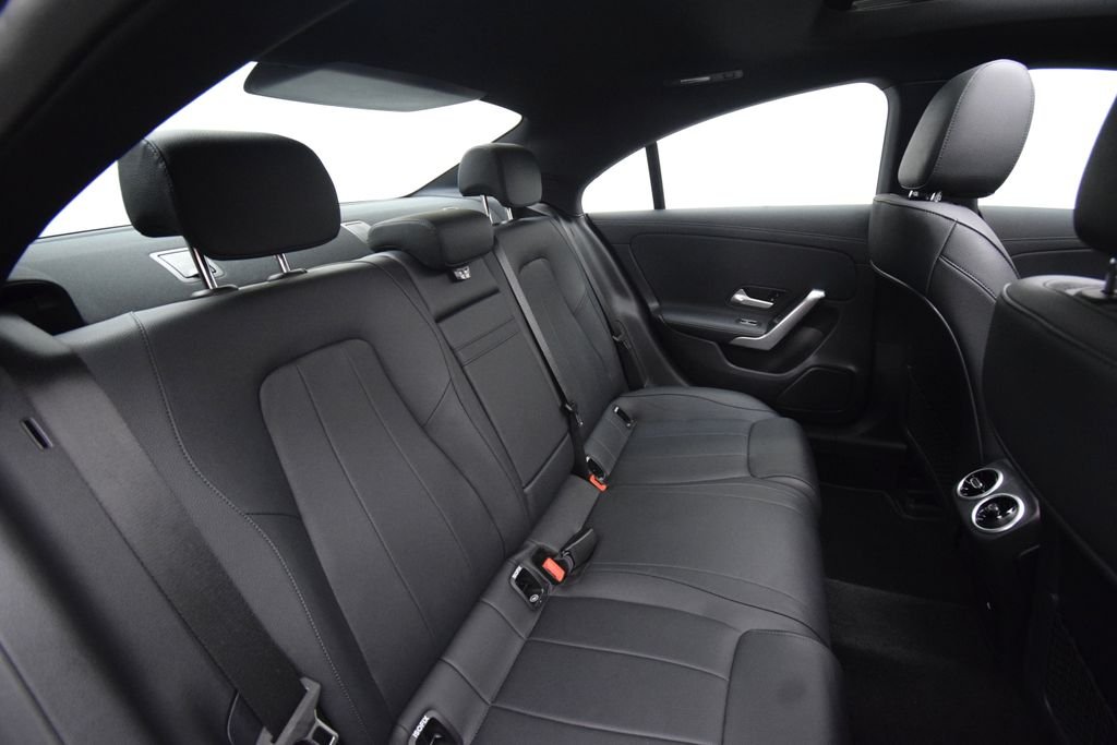 Used 2025 Silver Mercedes-Benz CLA 250 image 18