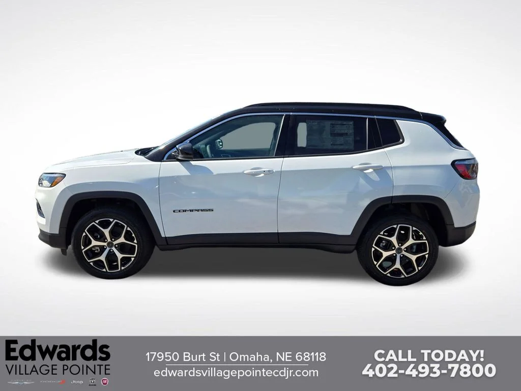 New 2026 Bright White Clear-Coat Exterior Paint Jeep Limited image 6