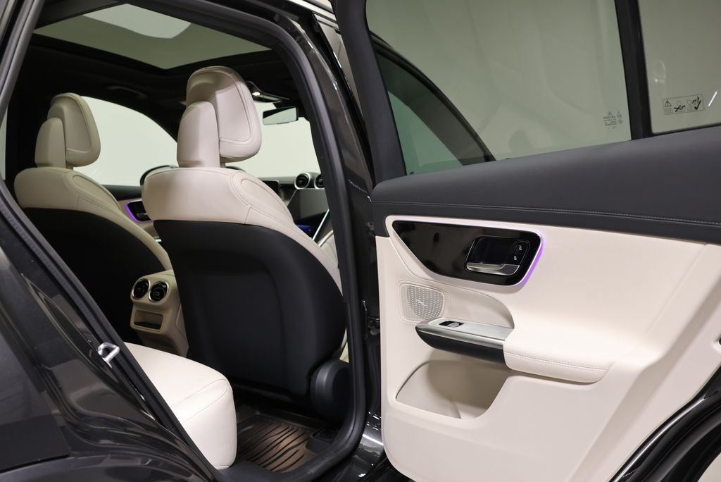 New 2027  Mercedes-Benz GLC 300 image 50