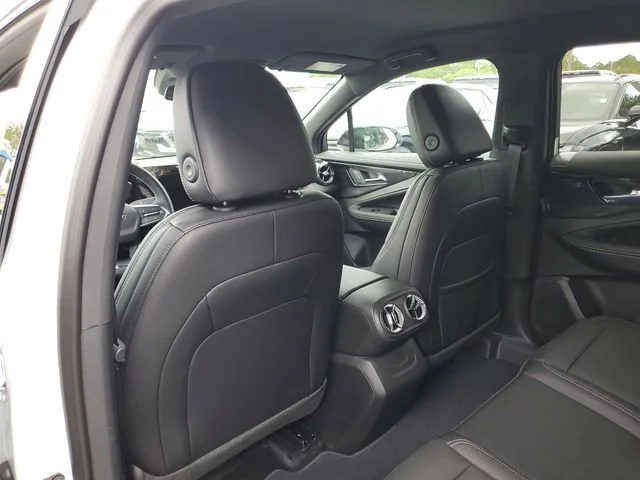 2025 Chevrolet Blazer EV LT - Photo 9