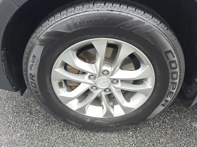 Used 2020 Silver Hyundai SEL image 24