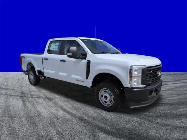 New 2027 White Ford XL image 2