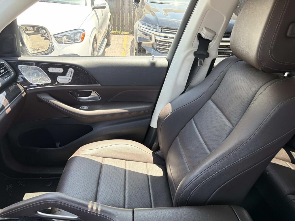 Certified Used 2022 White Mercedes-Benz GLE 350 image 16