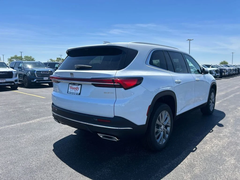 2026 Buick Enclave Preferred - Photo 8