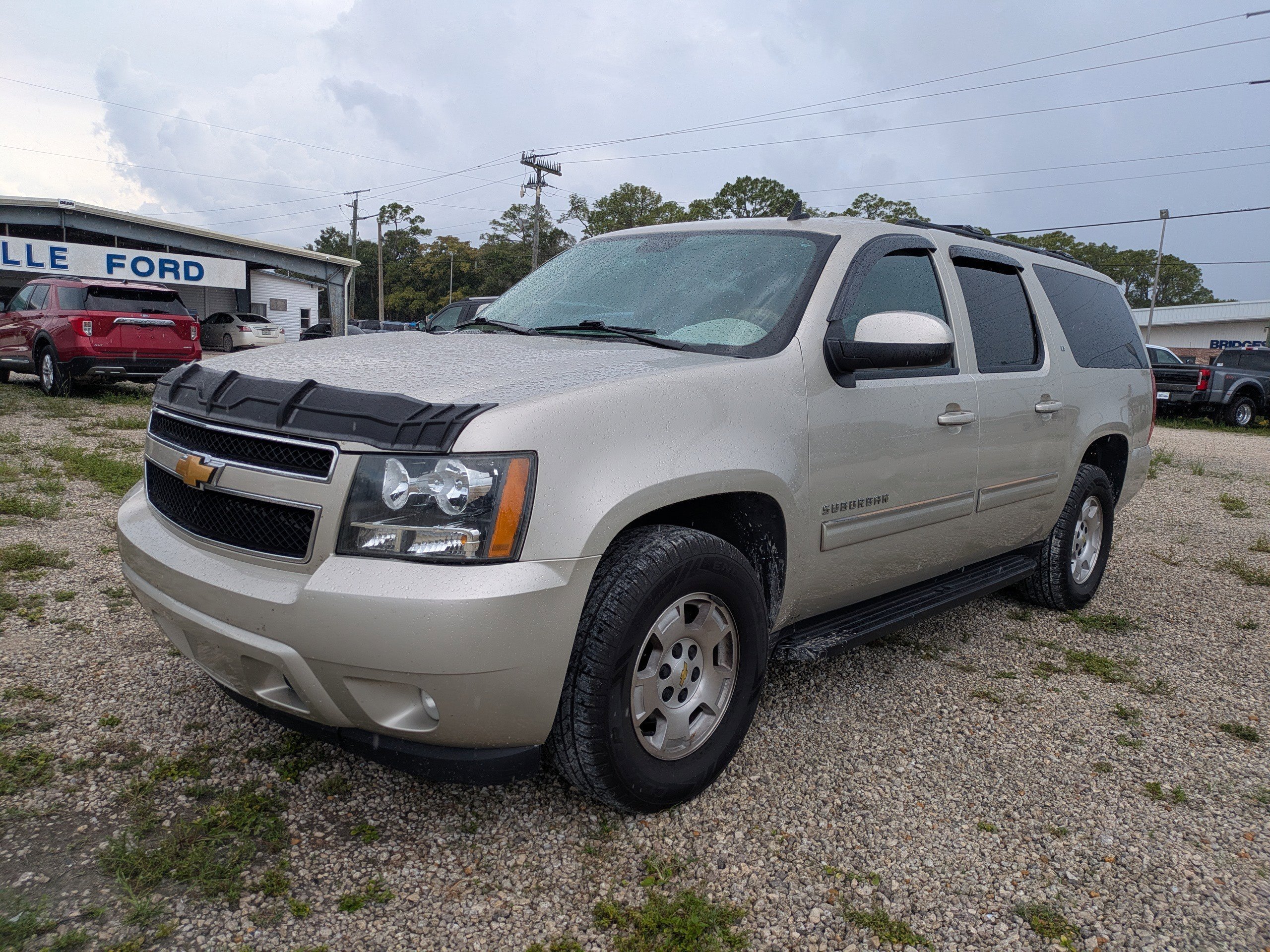 Used 2014 Champagne Silver Metallic Chevrolet LT image 8