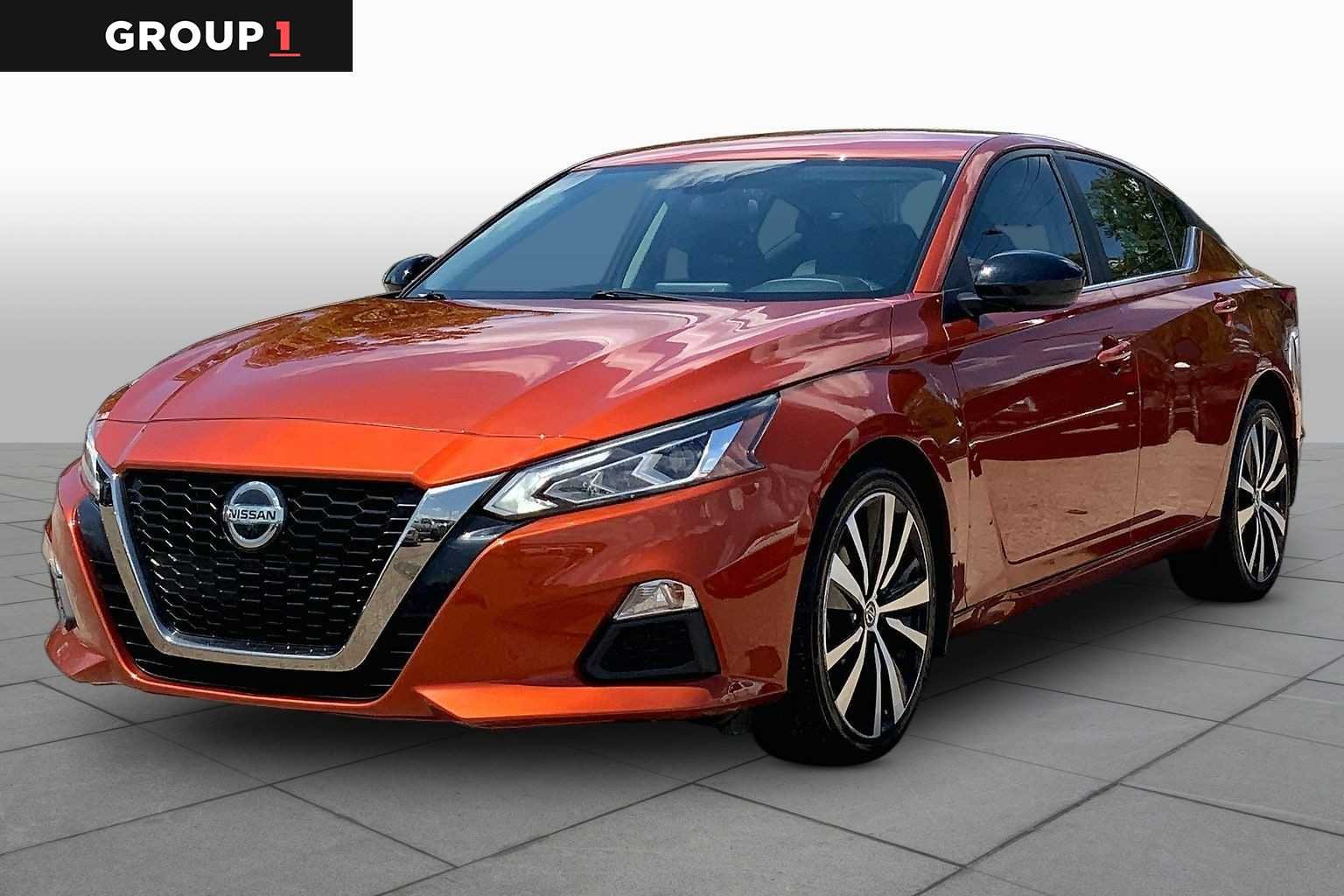 Pre-Owned 2022 Nissan Altima 2.5 SR