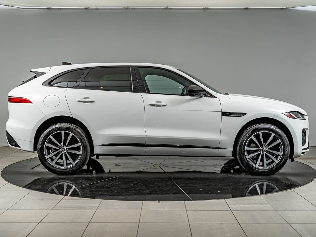 Used 2025 White Jaguar P250 R-Dynamic S image 4