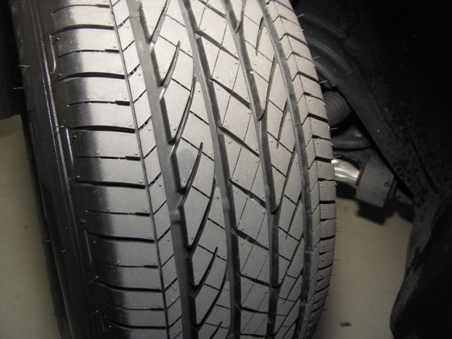 Certified Used 2021 Platinum White Pearl Honda EX image 27