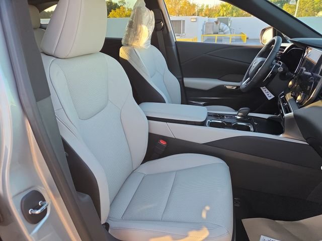 New 2026 Iridium Lexus PREMIUM image 25