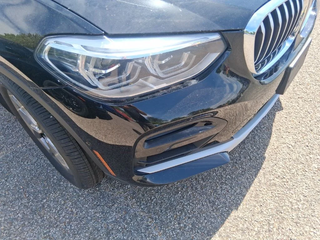 Used 2021 Black BMW xDrive30i image 9