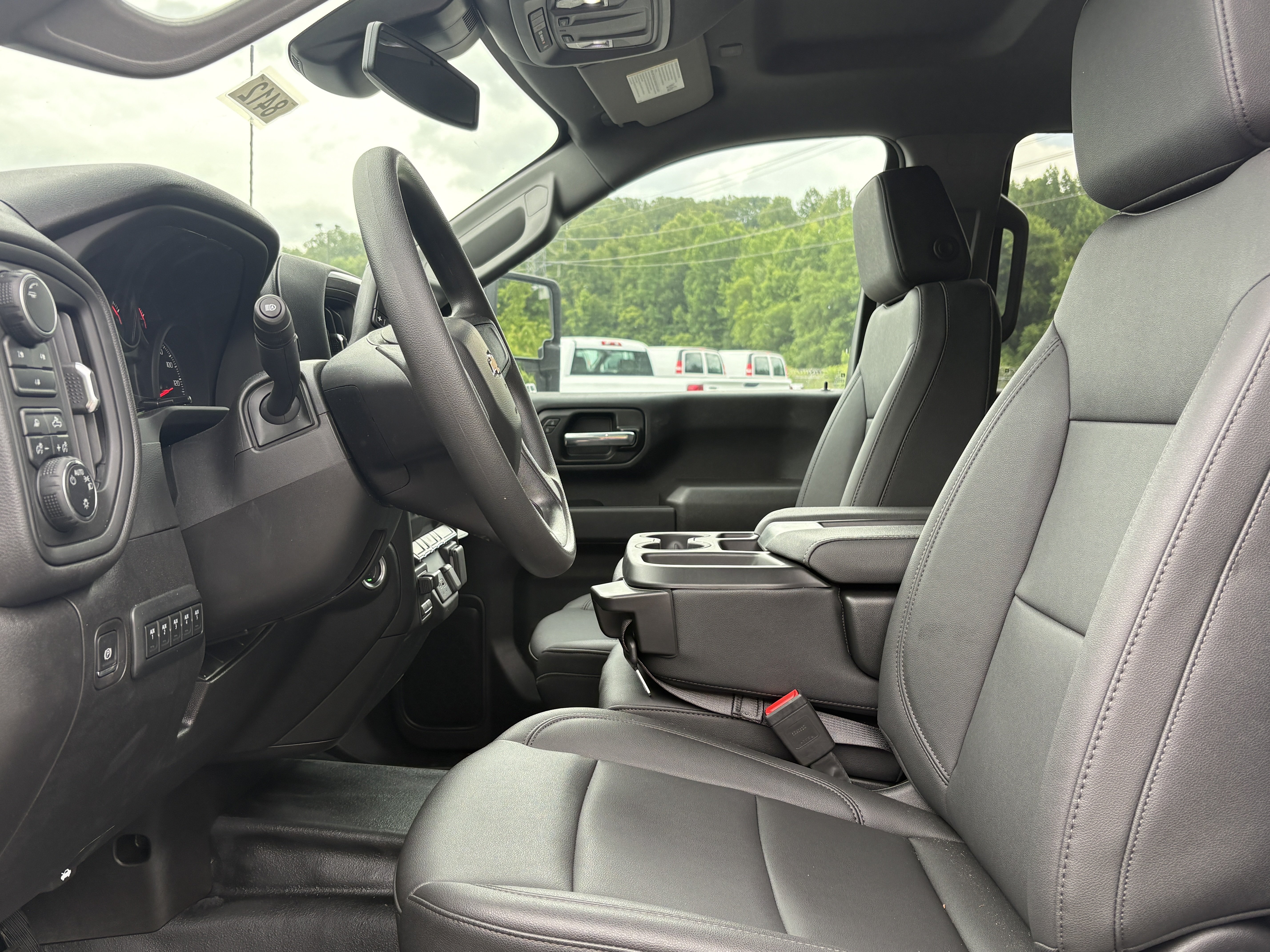 2025 Chevrolet Silverado 2500 HD Work Truck - Photo 10