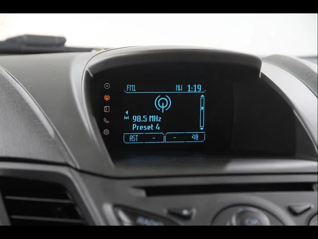 2015 Ford Fiesta SE - Photo 9