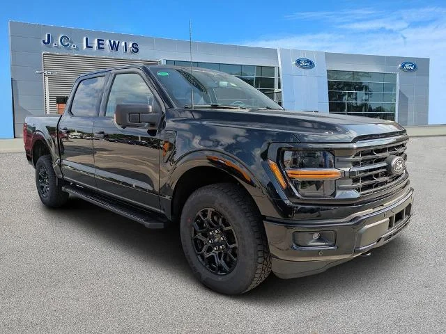 New 2026 Agate Black Metallic Ford XLT image 34