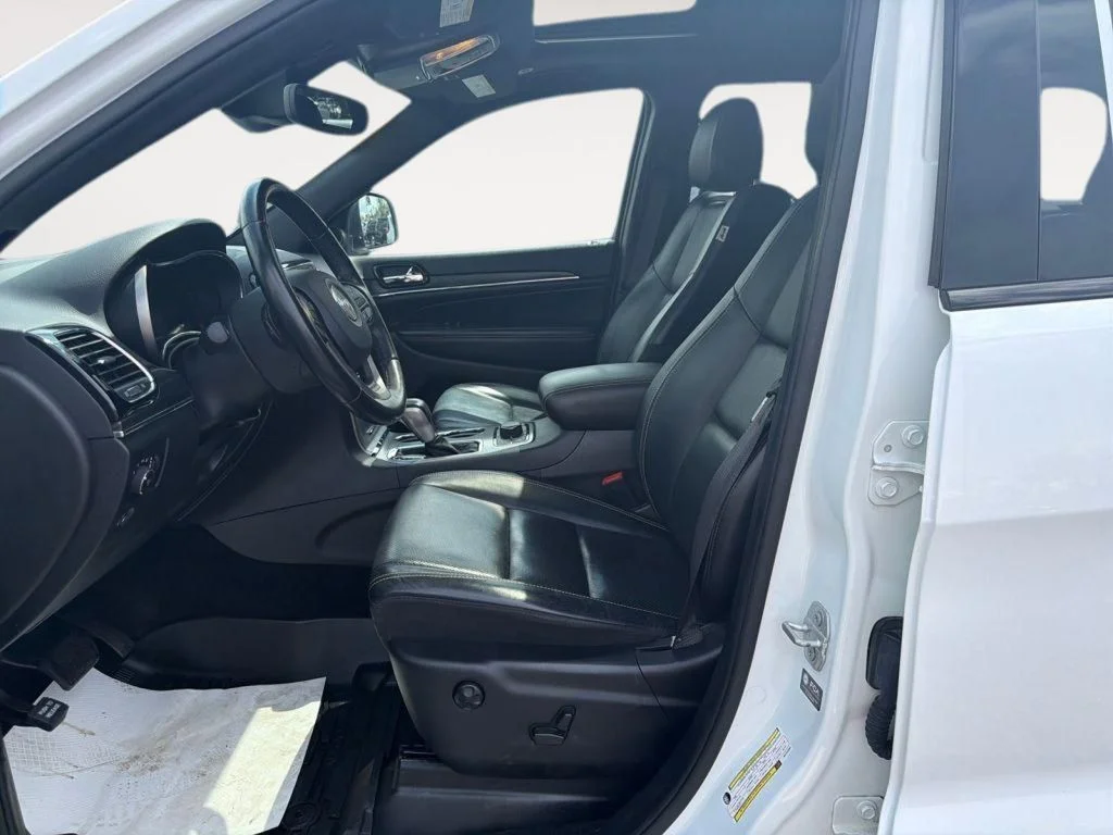 Certified Used 2021 White Jeep Limited image 13