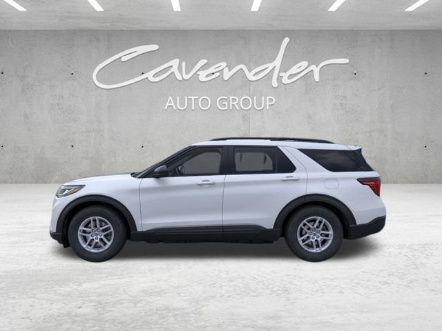 New 2026 Space White Metallic Ford Active image 4