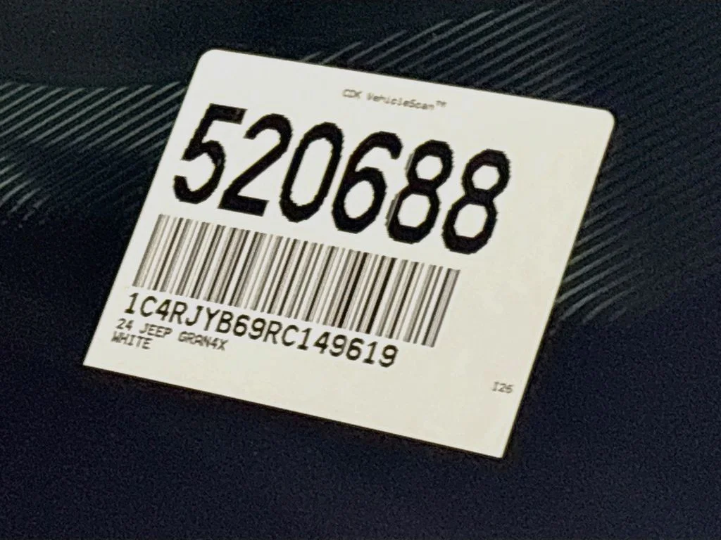 Used 2024 White Jeep 4xe image 26