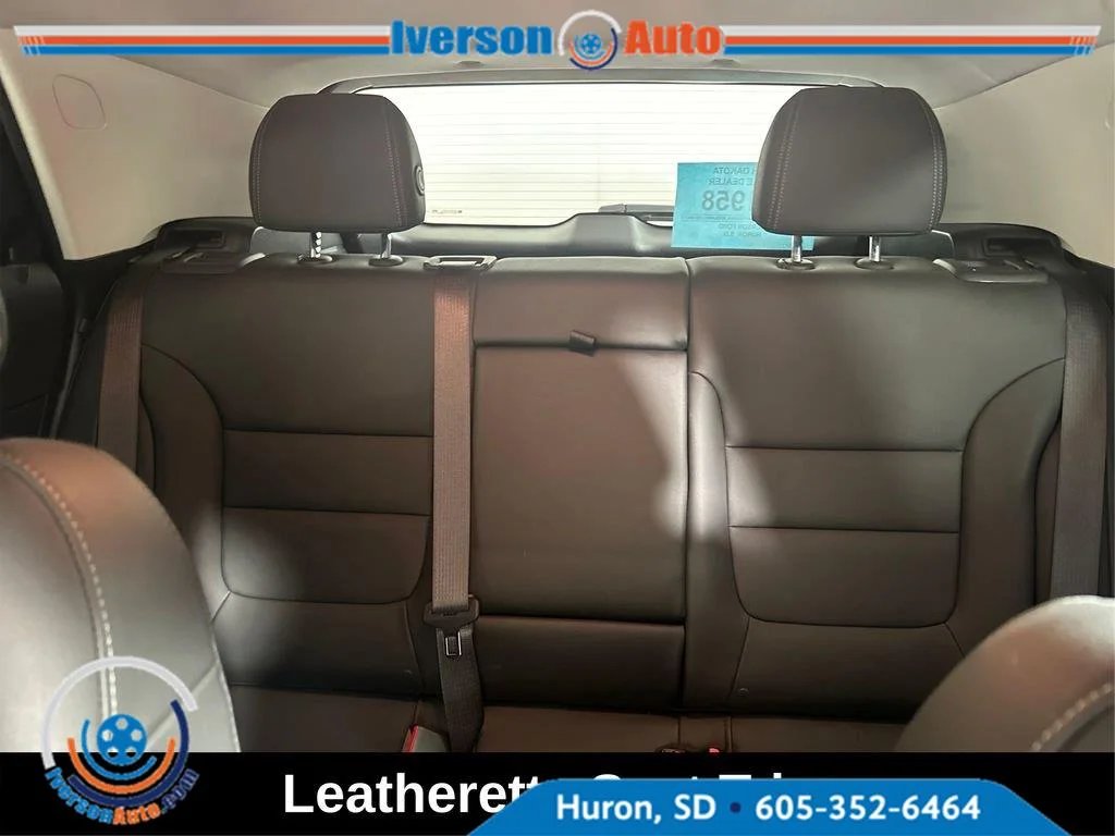 Used 2022 Mosaic Black Metallic Chevrolet LT image 26