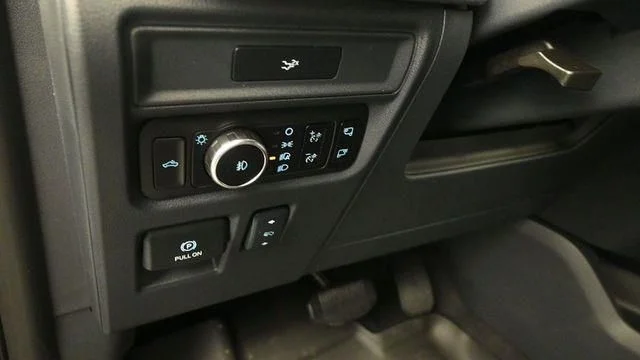 New 2026 Marsh Gray Ford Lariat® image 14