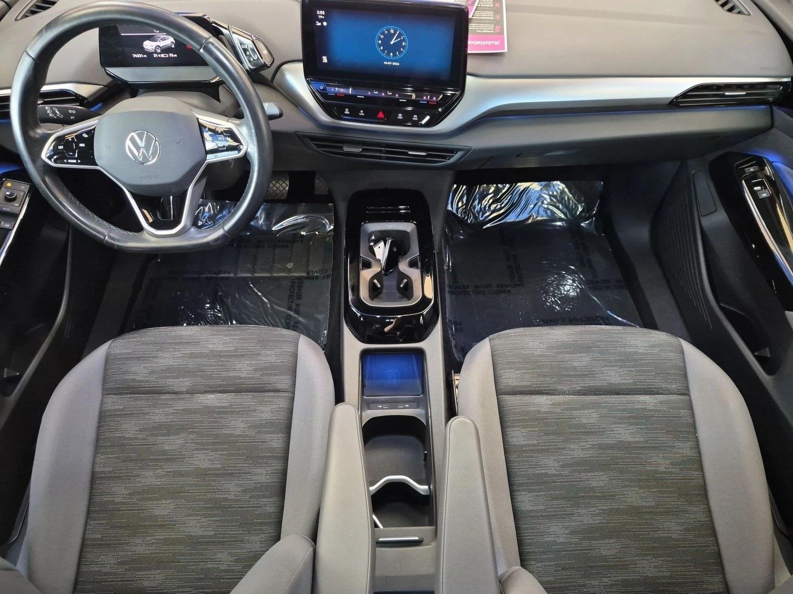 Used 2022 Black Volkswagen Pro image 16