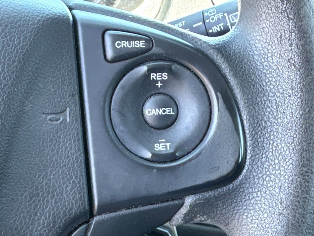 Used 2014  Honda LX image 30