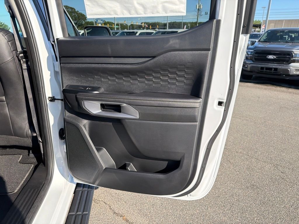 New 2026 Oxford White Ford Lariat® image 19