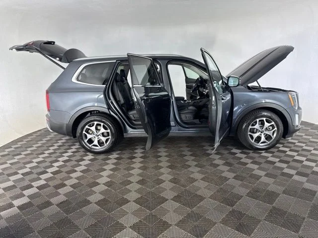Used 2020 Gray Kia EX image 15