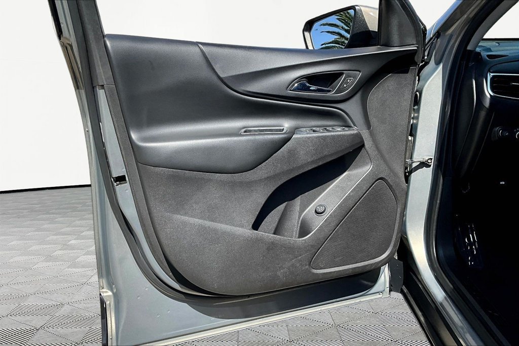 Used 2018 Gray Chevrolet LT image 20