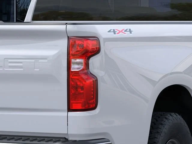 New 2026 Summit White Chevrolet WT image 11
