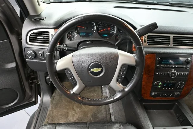 Used 2013 Gray Chevrolet LT image 20
