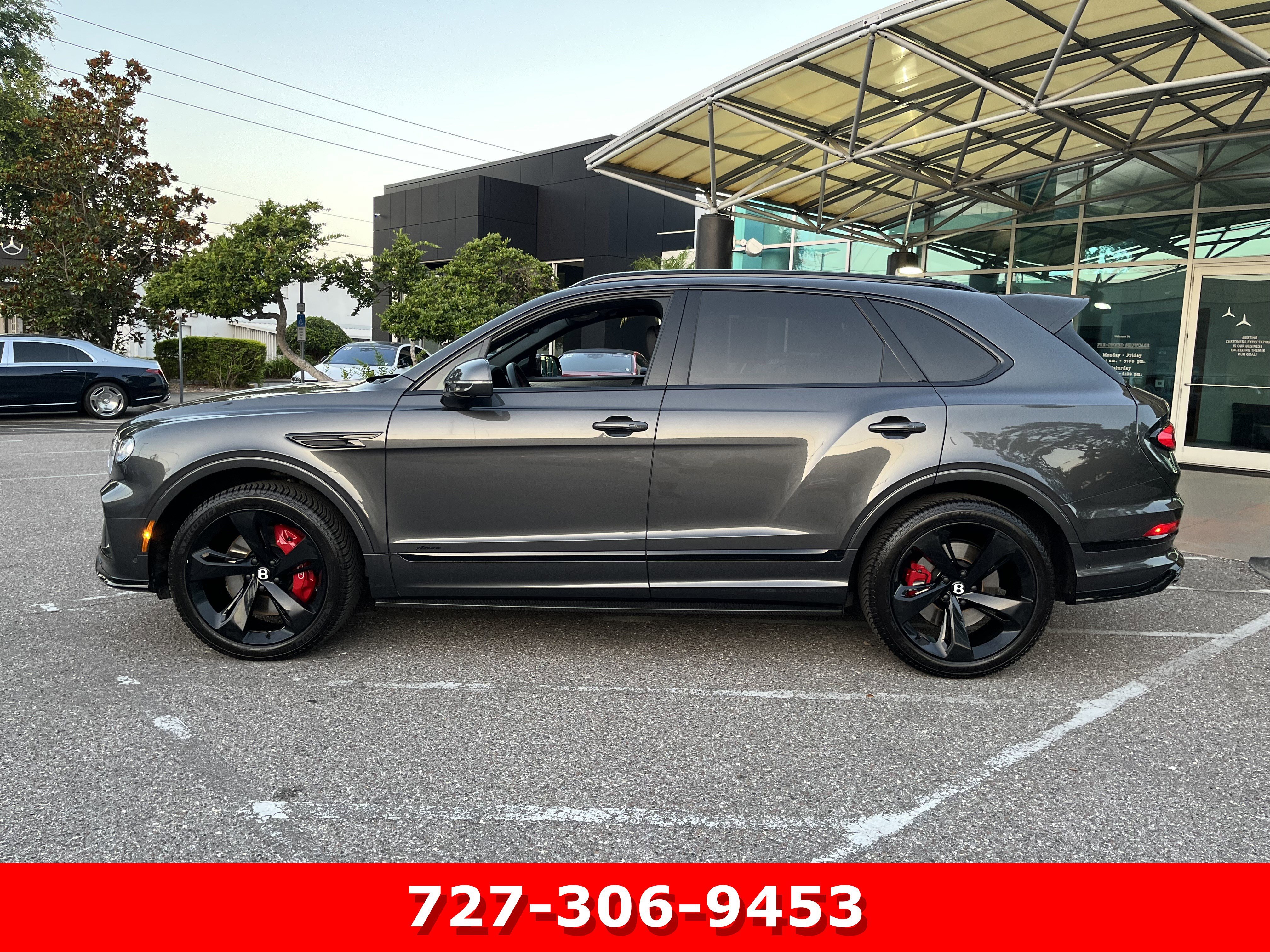 Used 2024 Anthracite by Mulliner Bentley  image 6