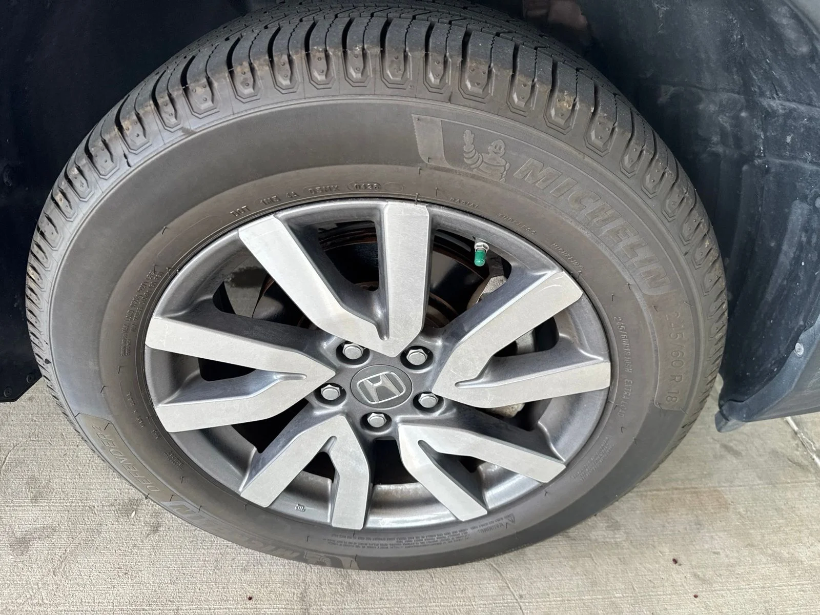 Used 2021  Honda EX-L image 25