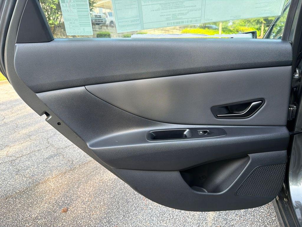New 2026 Gray Hyundai SEL Sport Premium image 21
