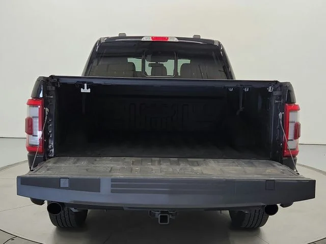 Used 2023 Black Ford Lariat image 31