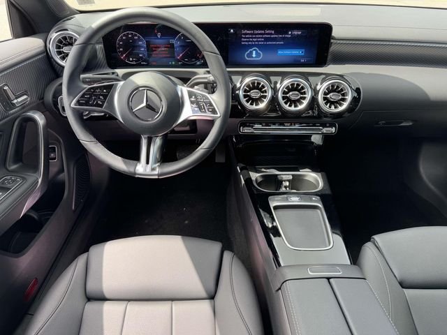 2025 Mercedes-Benz CLA CLA 250 - Photo 5