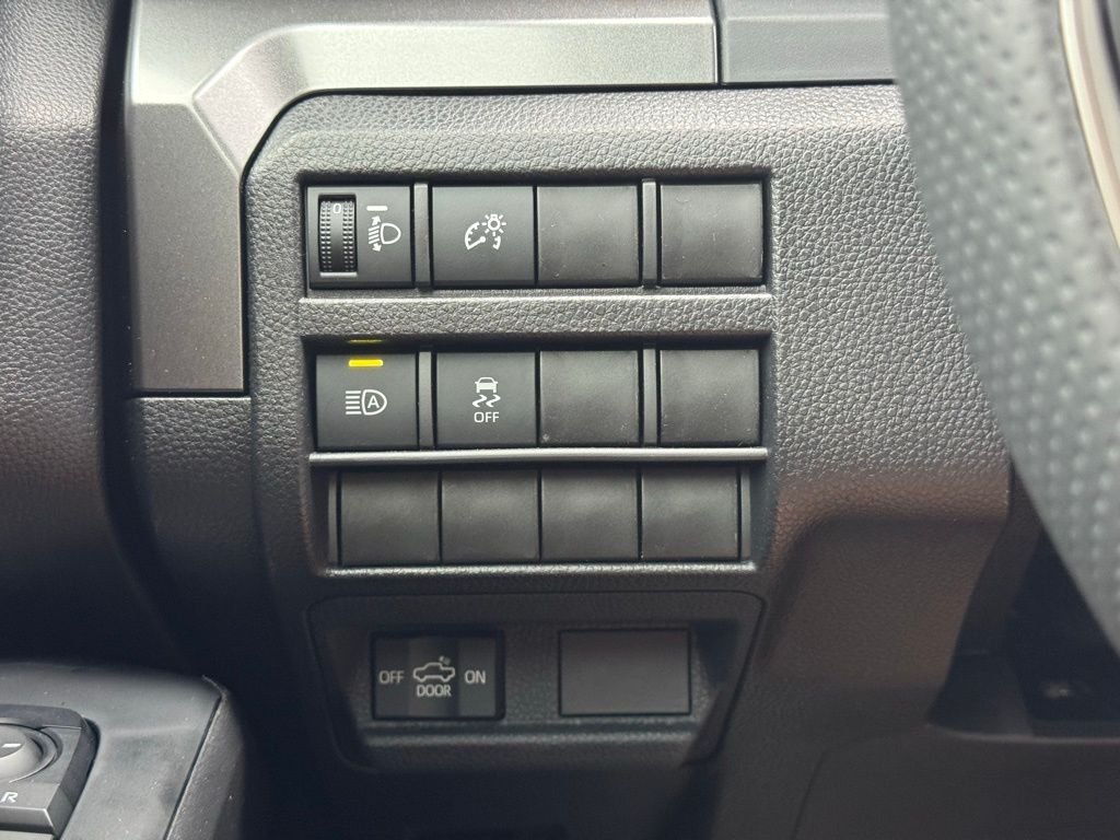 2025 Toyota Tacoma TRD Off Road - Photo 18